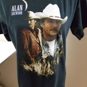 Alan Jackson 2004 concert shirt Adult Medium black